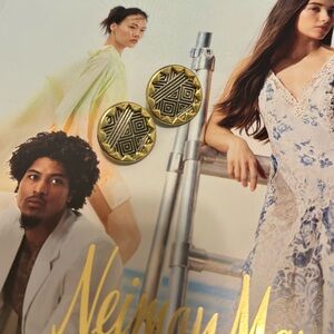 HOUSE OF HARLOW SUNBURST EARRINGS ☀️